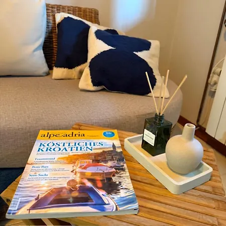 Rustico Mediterraneo With Large Terrace By Mihaela Poreč