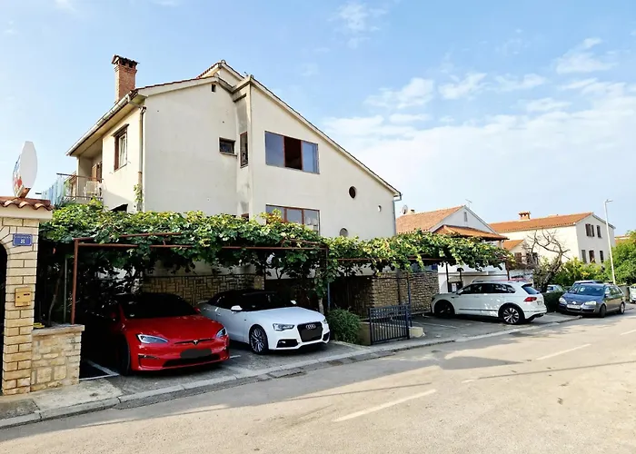 Rustico Mediterraneo With Large Terrace By Mihaela *